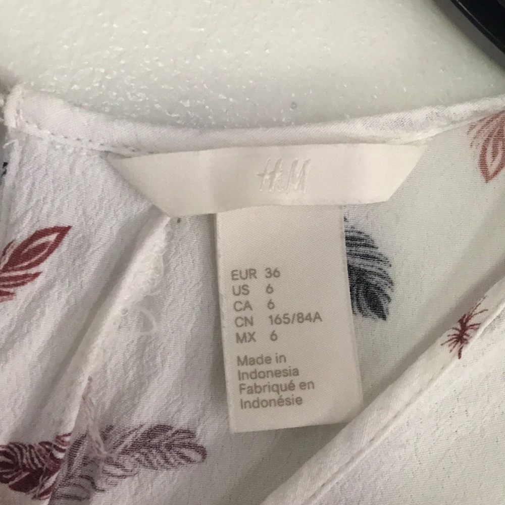 Blouse - Picture 2 of 2